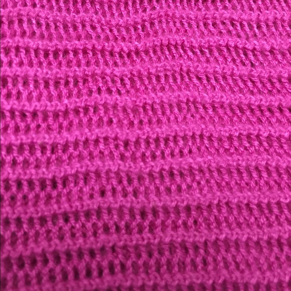 Top - Picture 4 of 6